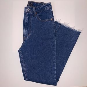 Natural Waist Rise Ankle Straight Jeans